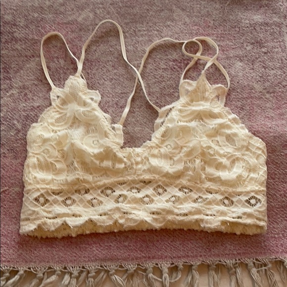 Urban Outfitters Other - White lace bralette - medium